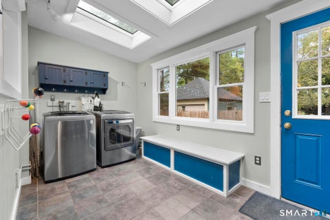 Tiny photo for 147 Alden Avenue, New Haven, CT 06515 (MLS # 24215973)