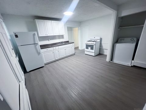 MLS: 24093951