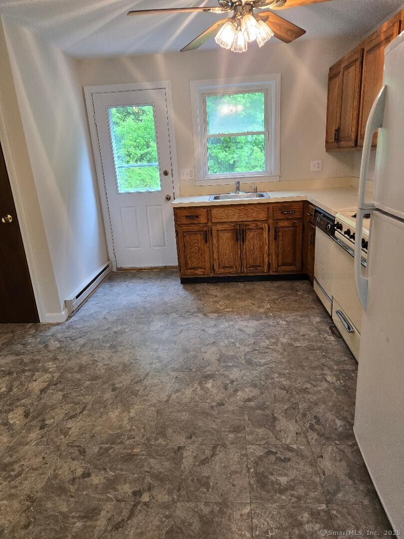 71 Arthur Street #APT 2, Torrington, Connecticut image 5