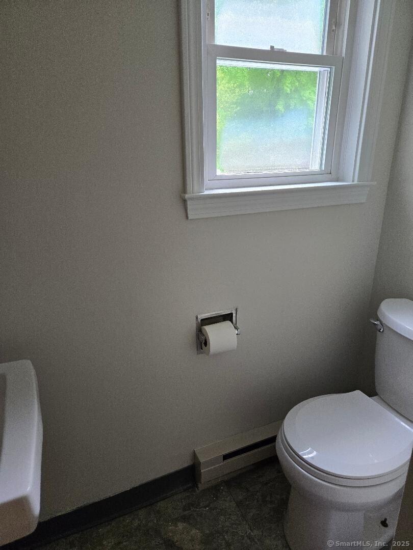 71 Arthur Street #APT 2, Torrington, Connecticut image 15