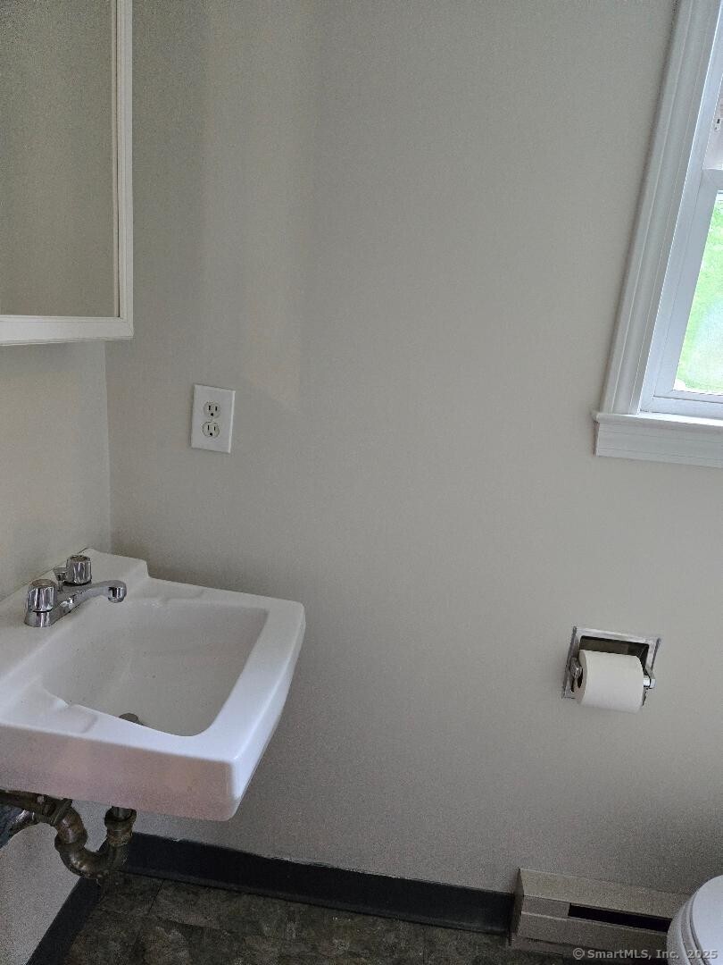 71 Arthur Street #APT 2, Torrington, Connecticut image 14