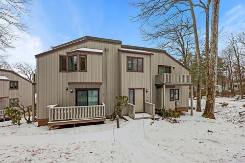 Tiny photo for 9 Talcott Ridge Road #A4, Farmington, CT 06032 (MLS # 24141606)