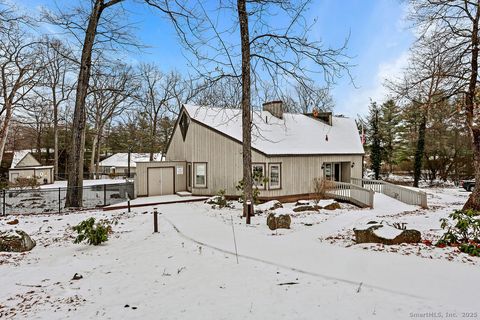 Tiny photo for 9 Talcott Ridge Road #A4, Farmington, CT 06032 (MLS # 24141606)