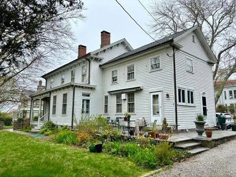 2 Summit Street Stonington CT 06378