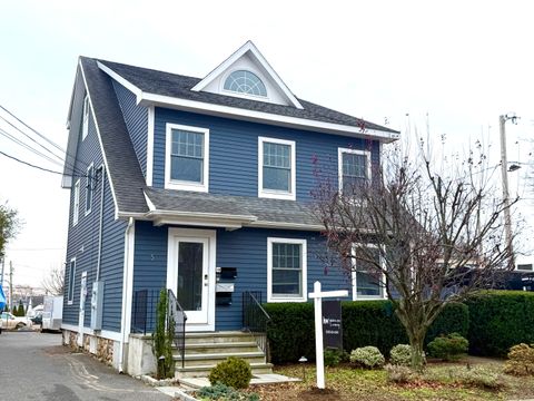 Photo of 5 Myrtle Street, Norwalk, CT 06855 (MLS # 24143094)