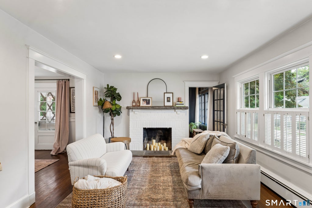 Photo of 89 Fifth Street, Stamford, CT 06905 (MLS # 24202302)