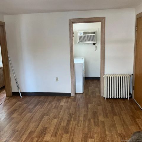Tiny photo for 128 Lincoln Street #2nd Floor, Middletown, CT 06457 (MLS # 24138079)