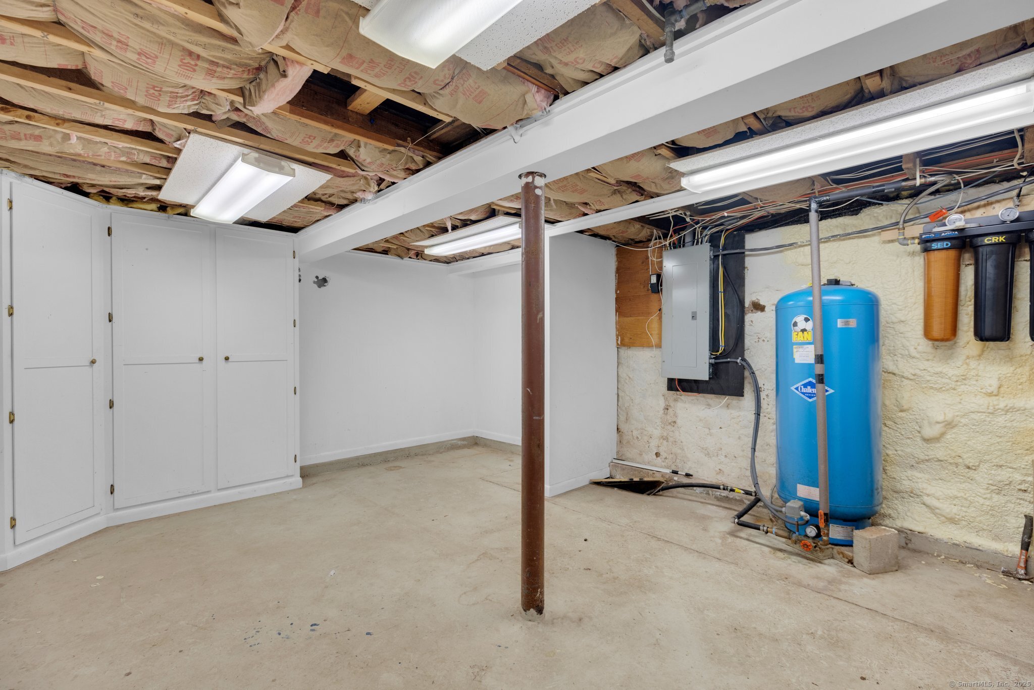 1190 Peck Lane, Cheshire, Connecticut image 33
