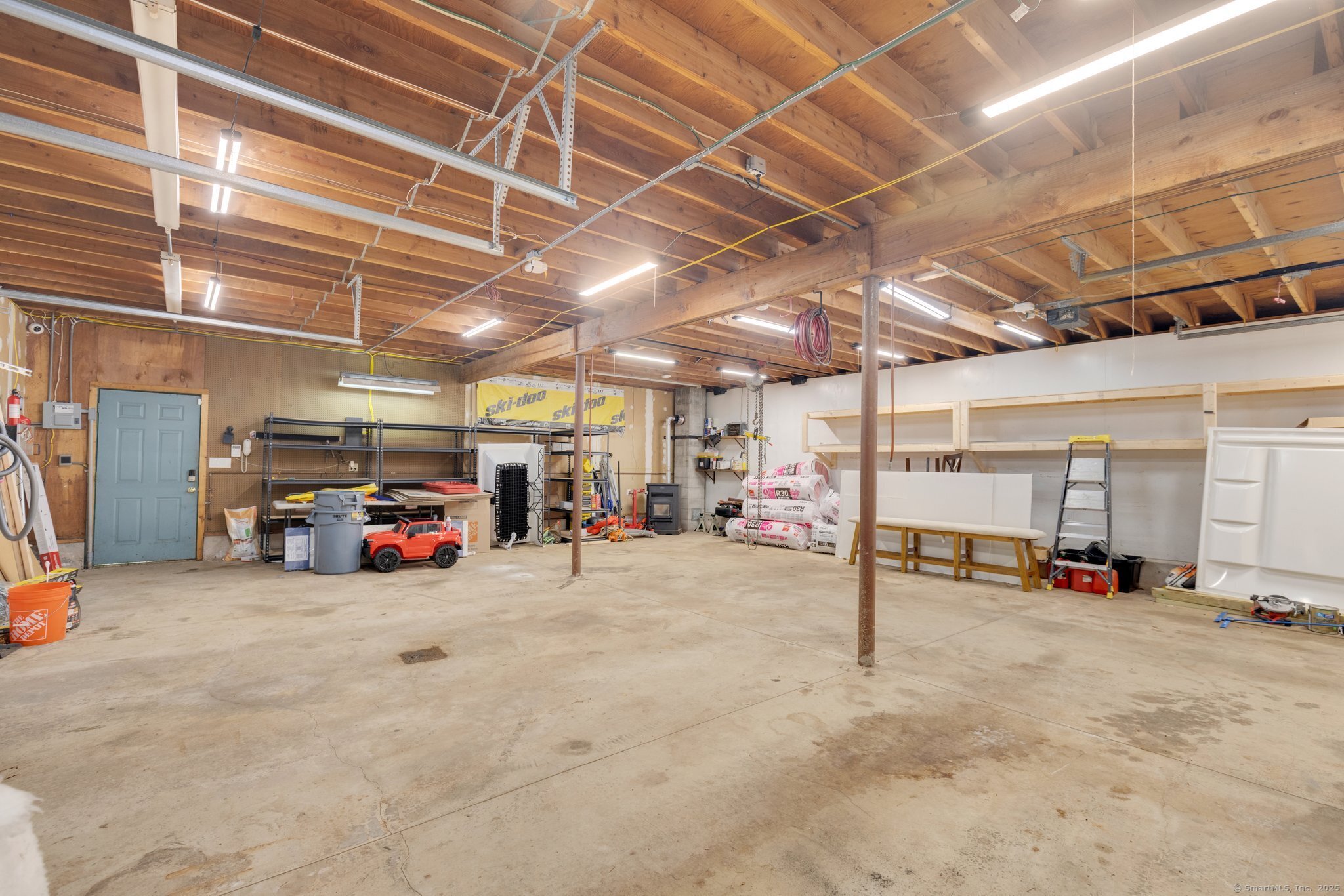 1190 Peck Lane, Cheshire, Connecticut image 37