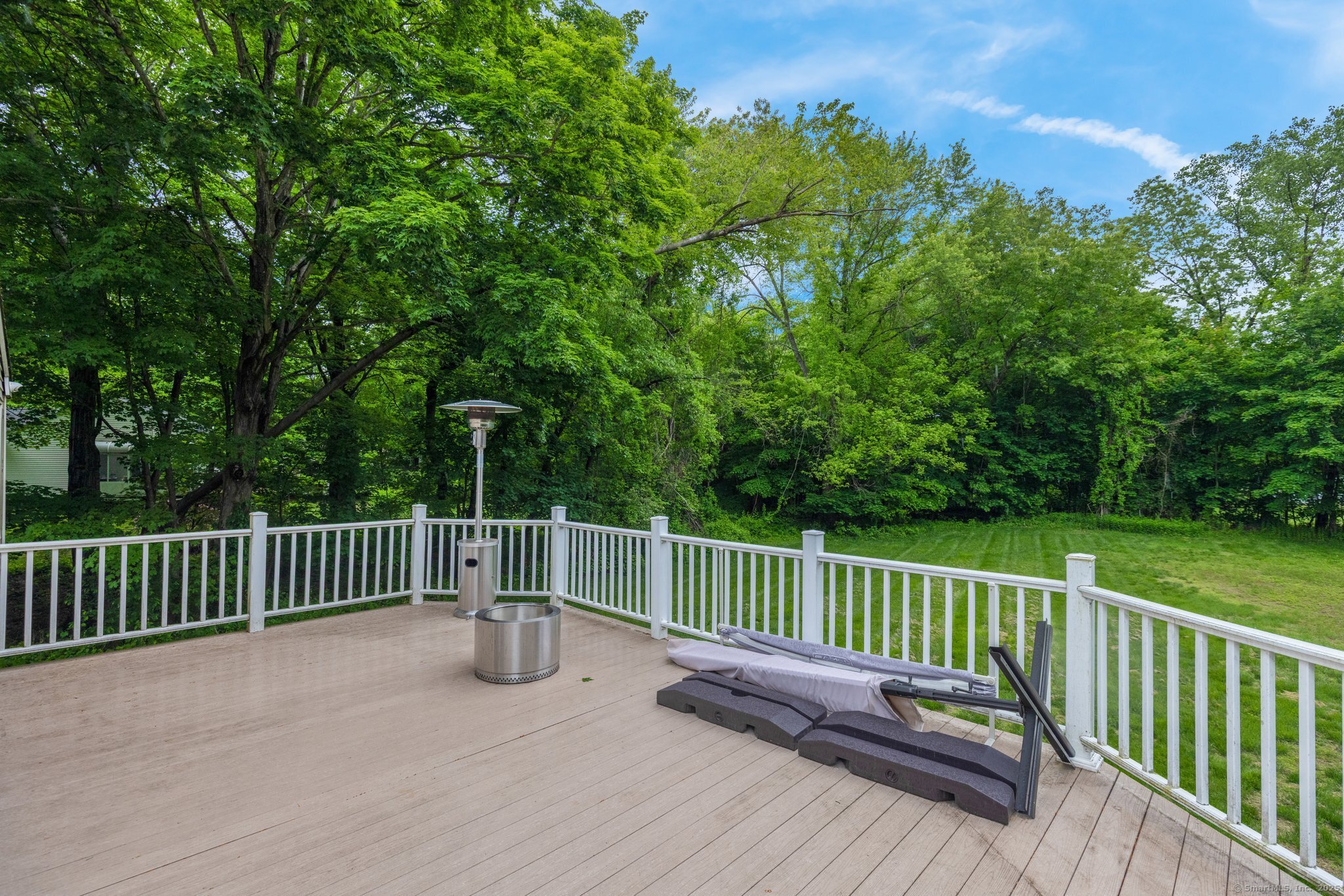 1190 Peck Lane, Cheshire, Connecticut image 9