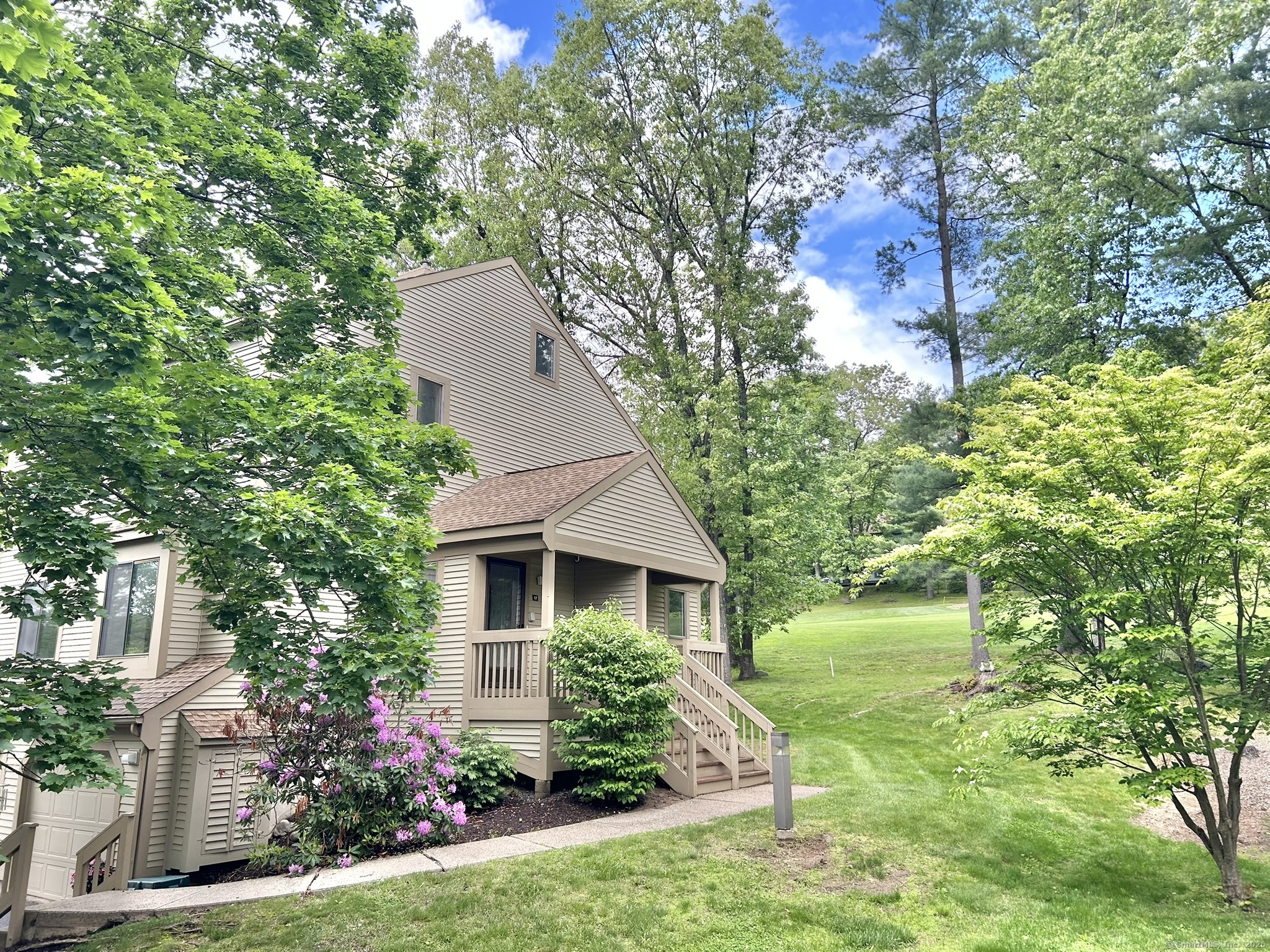 17 Ashford Drive 17