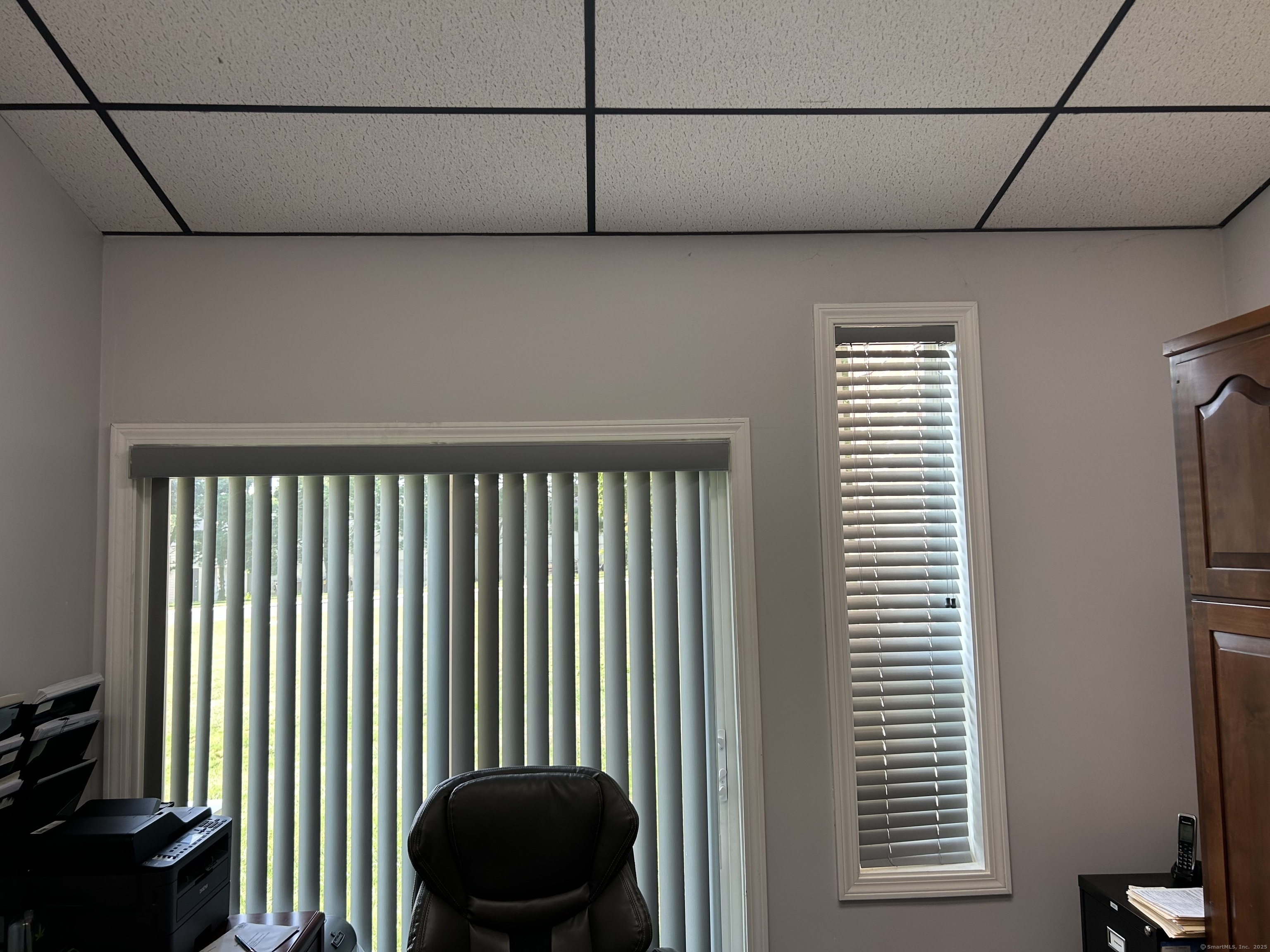 Windsor Locks, Connecticut 06096, United States, ,Residential,Active,821