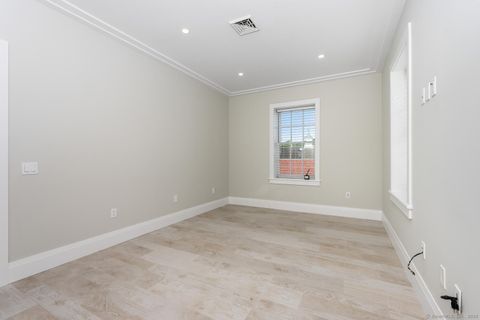 Tiny photo for 1990 Bronson Road #6, Fairfield, CT 06824 (MLS # 24138328)