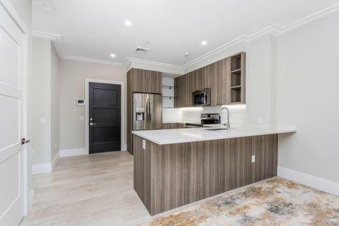 Tiny photo for 1990 Bronson Road #6, Fairfield, CT 06824 (MLS # 24138328)