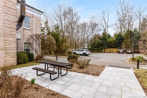 Tiny photo for 1990 Bronson Road #6, Fairfield, CT 06824 (MLS # 24138328)