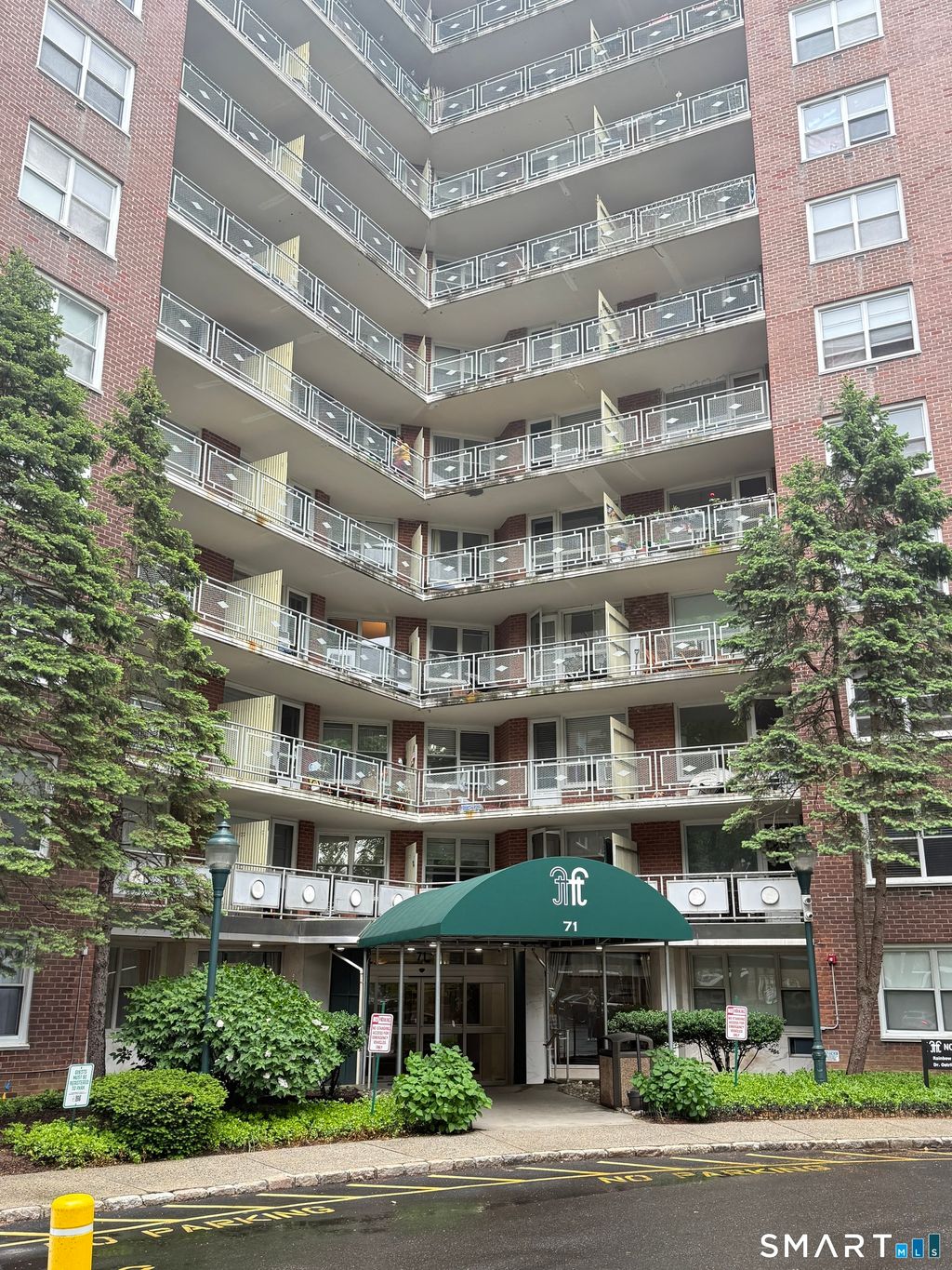 Photo of 71 Strawberry Hill Avenue #416, Stamford, CT 06902 (MLS # 24176602)
