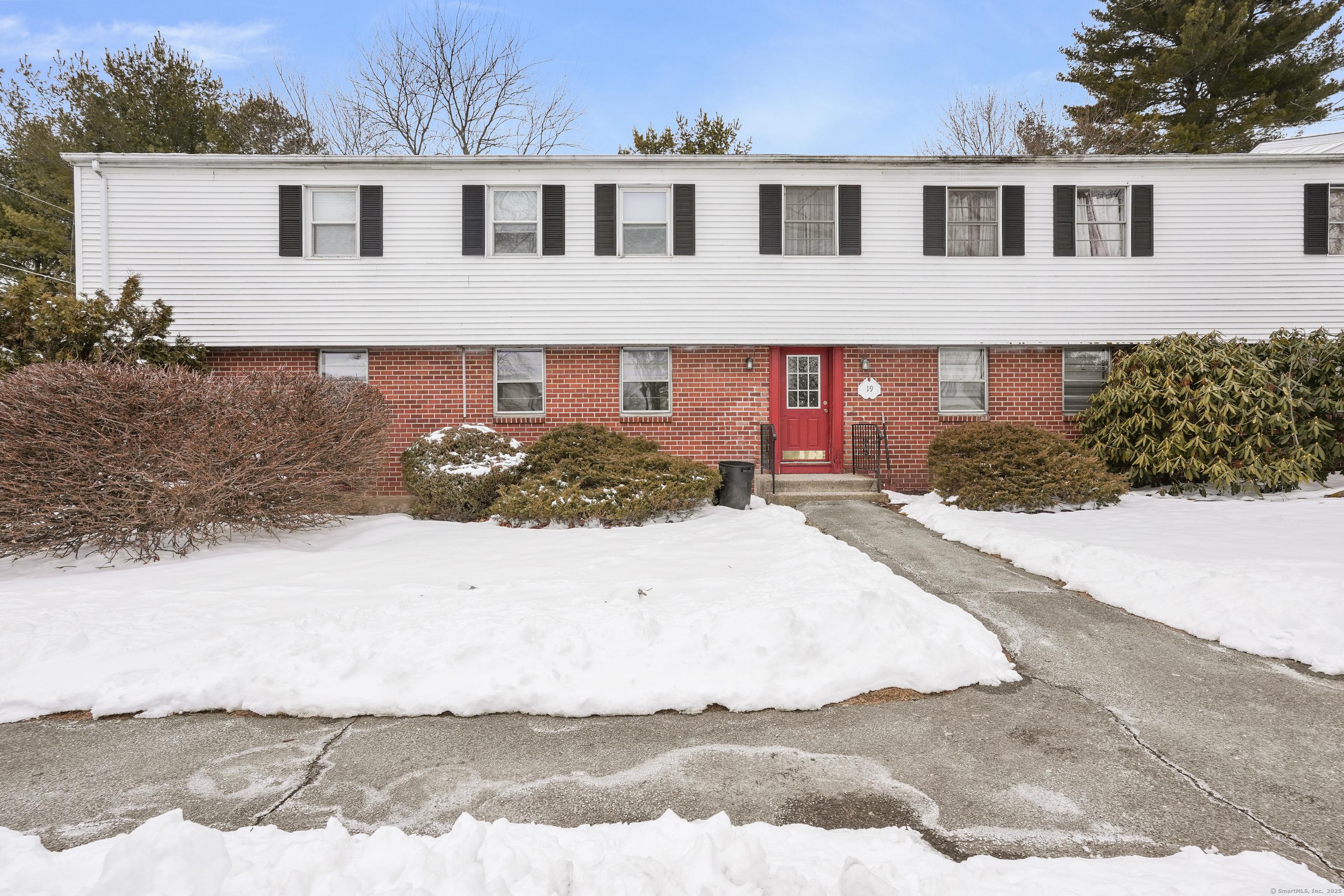 Photo 1 of Fairview Drive Apt 1, Danbury, Connecticut, $225,000, Web #: 24074643