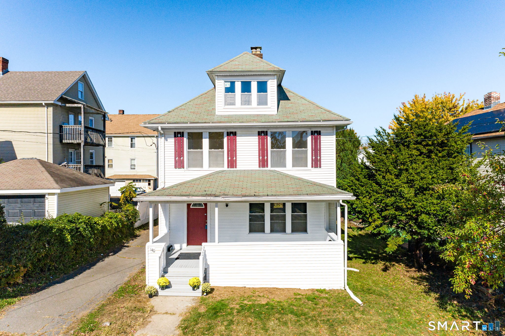 140 Richard Street
