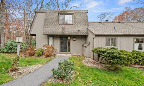 Photo of 3 Heritage Drive #3, Avon, CT 06001 (MLS # 24131291)