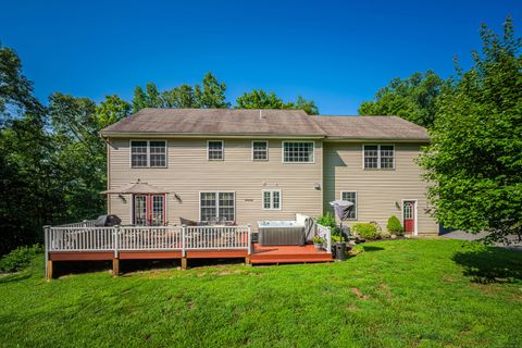 A home in New Milford