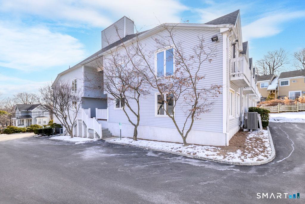 Photo of 115 Flax Hill Road #Apt 10, Norwalk, CT 06854 (MLS # 24148228)