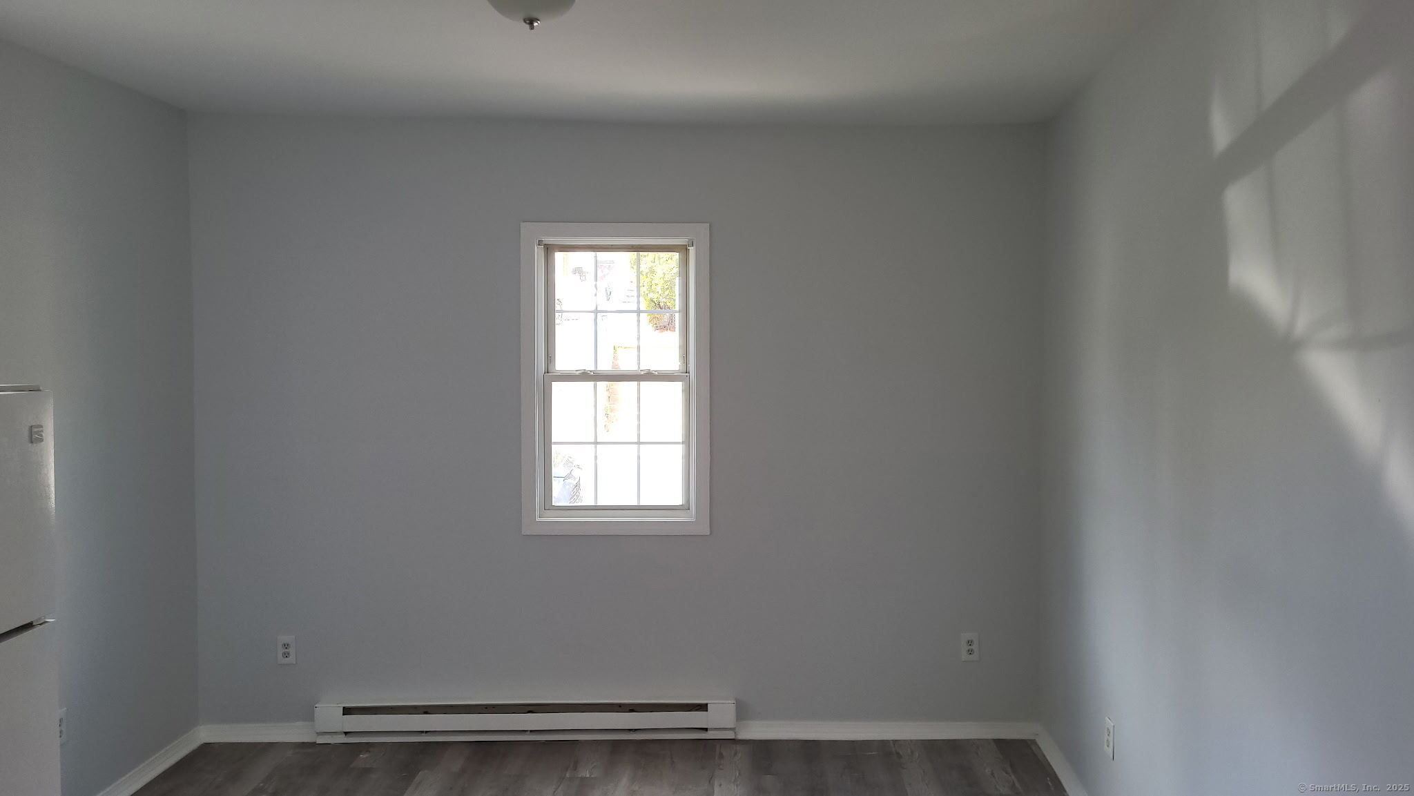 North Main Street, Waterbury, Connecticut - 1 Bathrooms  
1 Rooms - 