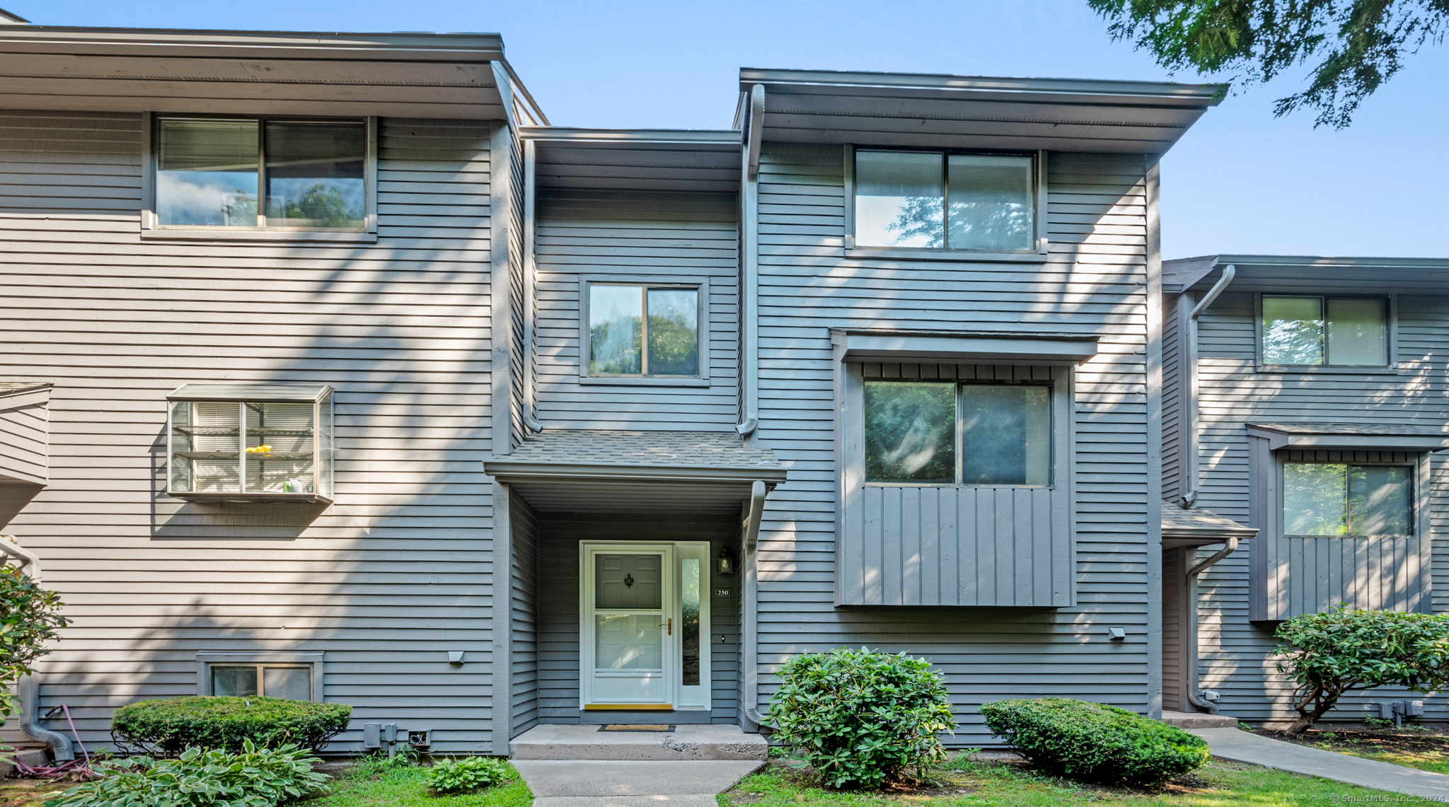 250 Conestoga Way 250