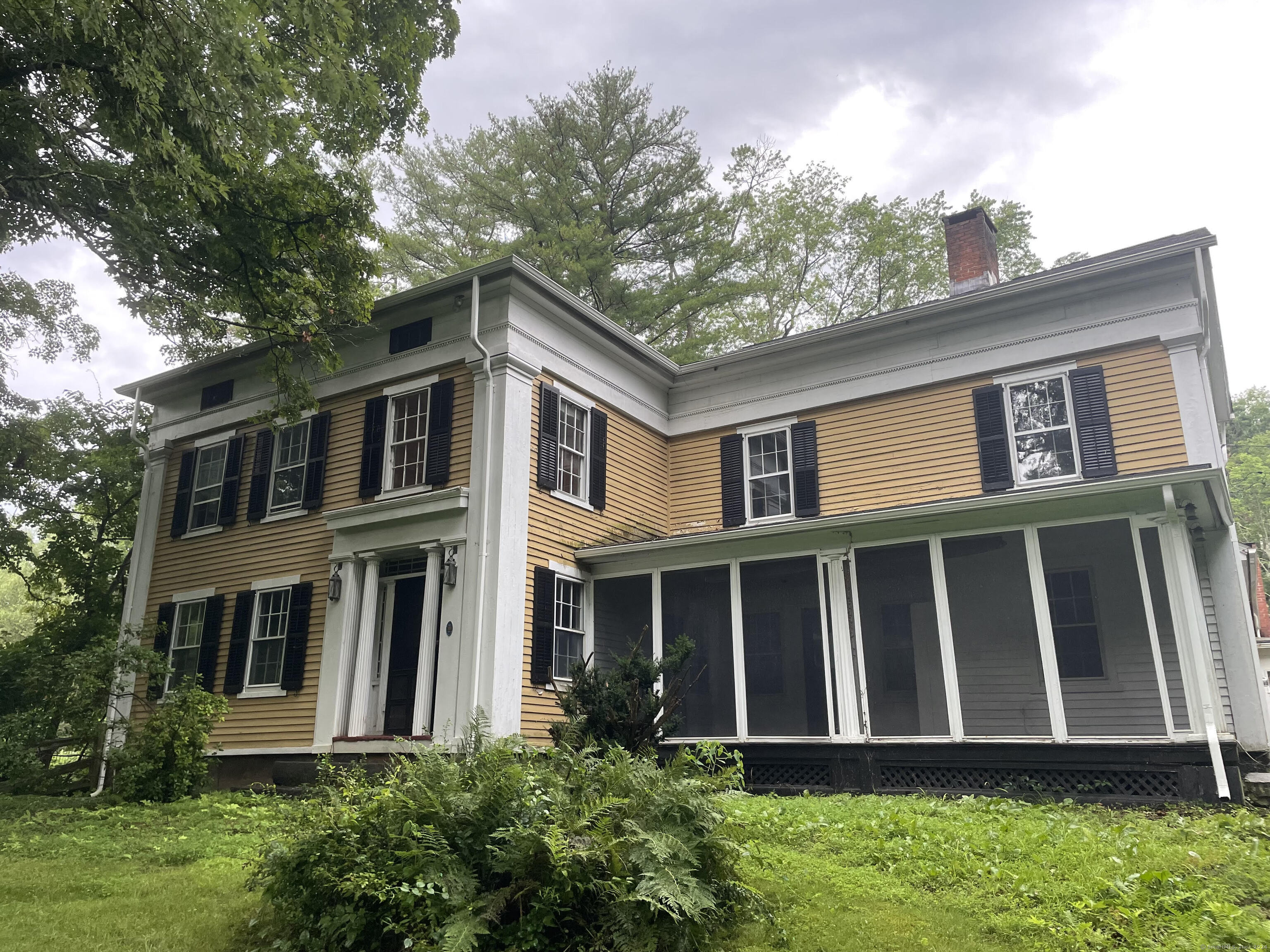 Property for Sale at 4 W Mountain Road, Canton, Connecticut - Bedrooms: 3 
Bathrooms: 3 
Rooms: 10  - $449,900