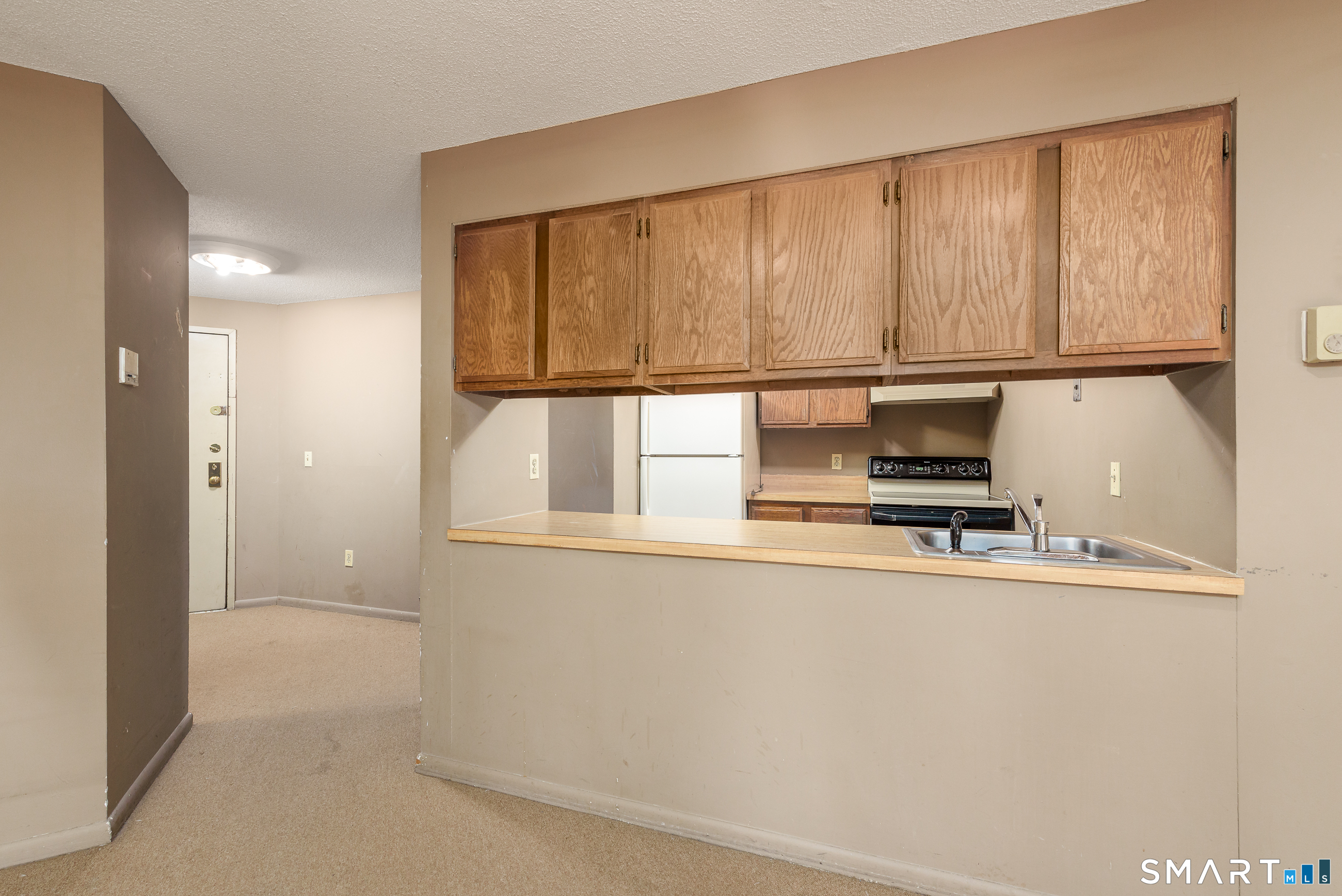 38 North Main Street APT 14