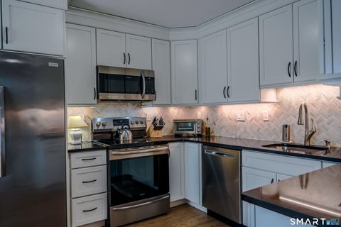 Tiny photo for 233 Shagbark Drive #233, Derby, CT 06418 (MLS # 24162482)