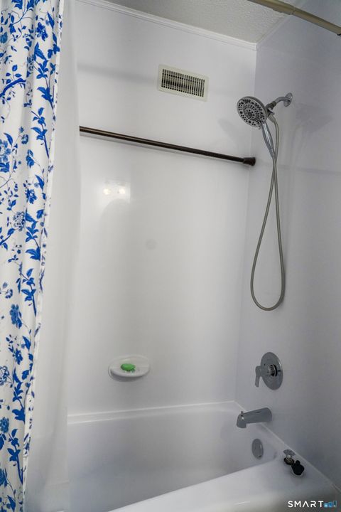 Tiny photo for 233 Shagbark Drive #233, Derby, CT 06418 (MLS # 24162482)