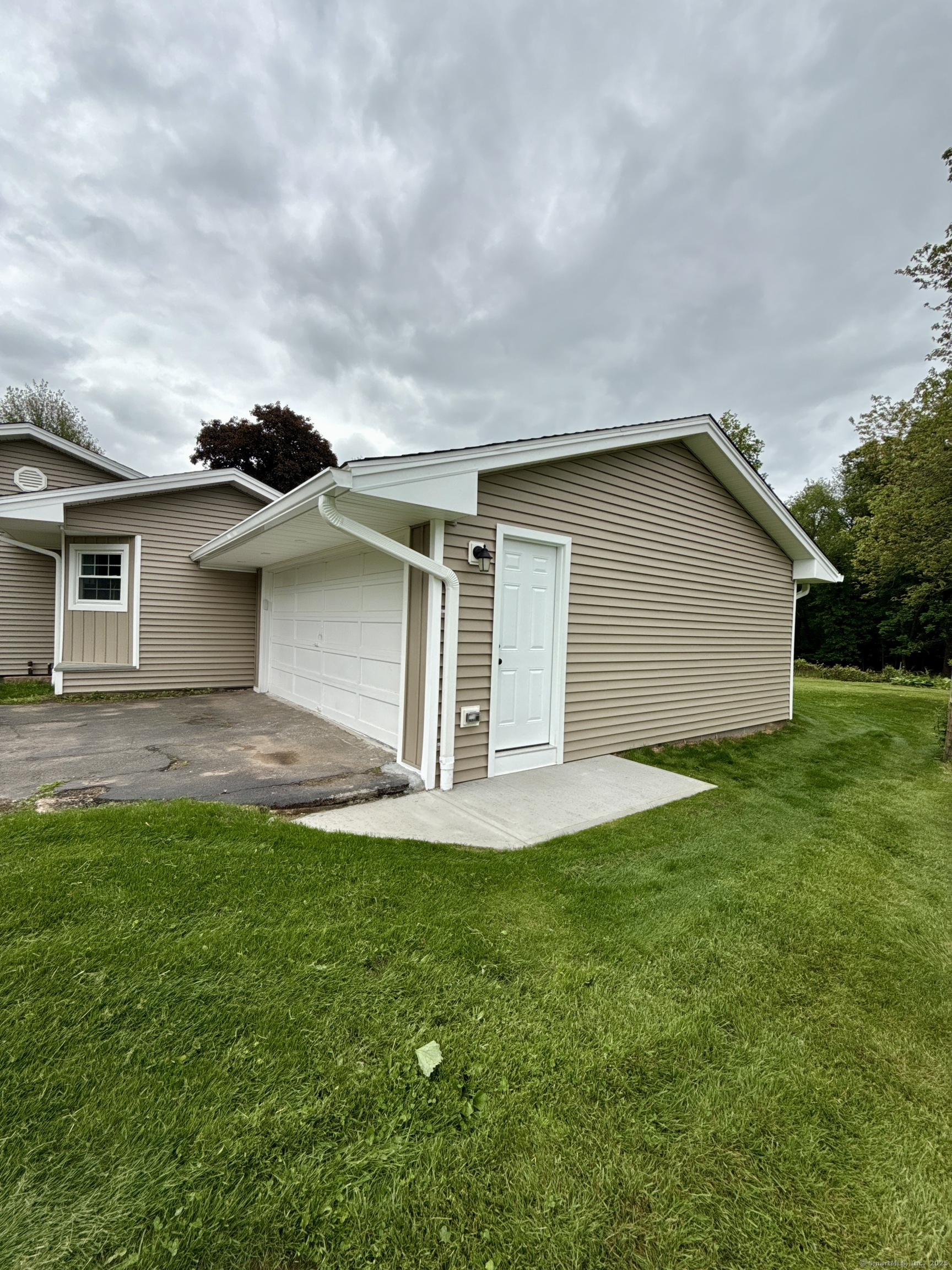 9 Grieb Road, Wallingford, Connecticut image 22