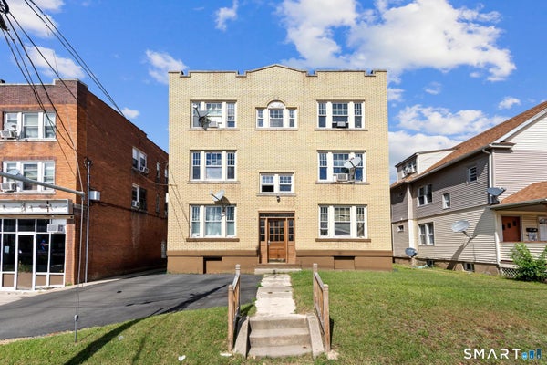 518 BURNSIDE AVE, EAST HARTFORD, CT 06108 - Image 87a6fc5d02fb4e98714d3b74cfd4b72c/781400332