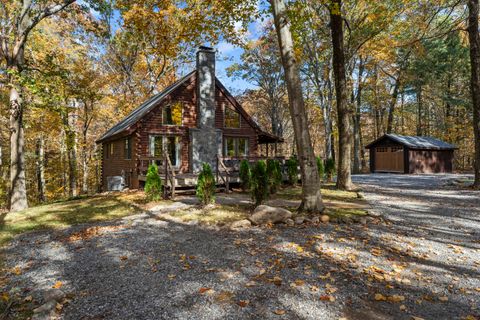 A home in East Haddam