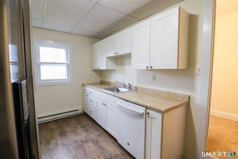 Tiny photo for 374 Main Street #Apt C, East Lyme, CT 06357 (MLS # 24148274)