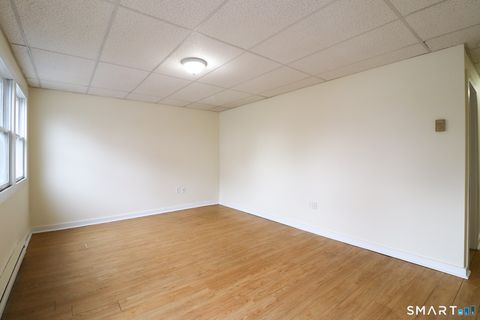 Tiny photo for 374 Main Street #Apt C, East Lyme, CT 06357 (MLS # 24148274)