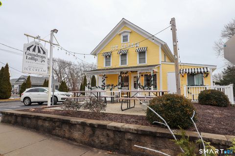 Tiny photo for 374 Main Street #Apt C, East Lyme, CT 06357 (MLS # 24148274)