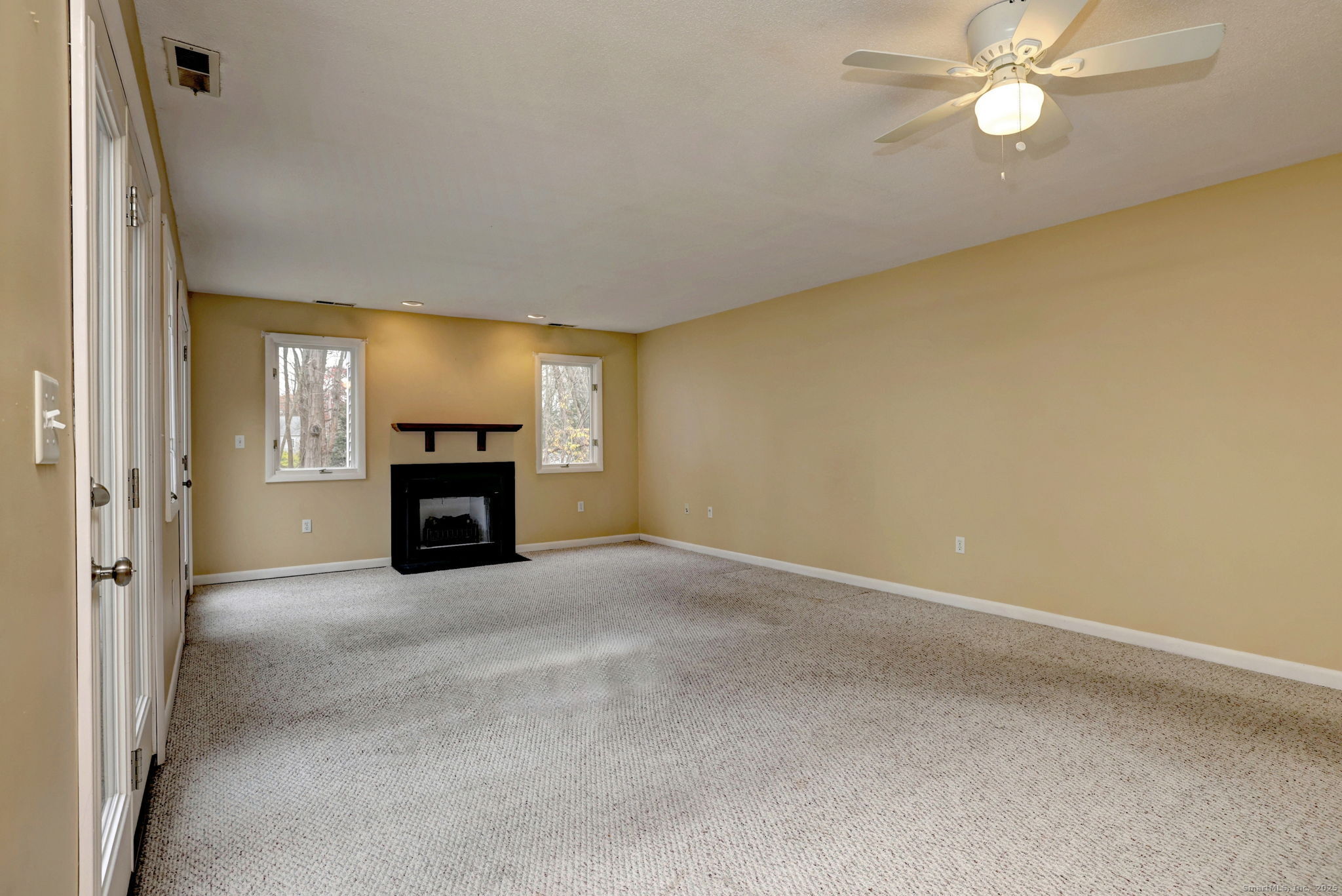 20 Twin Lakes Road APT 10
