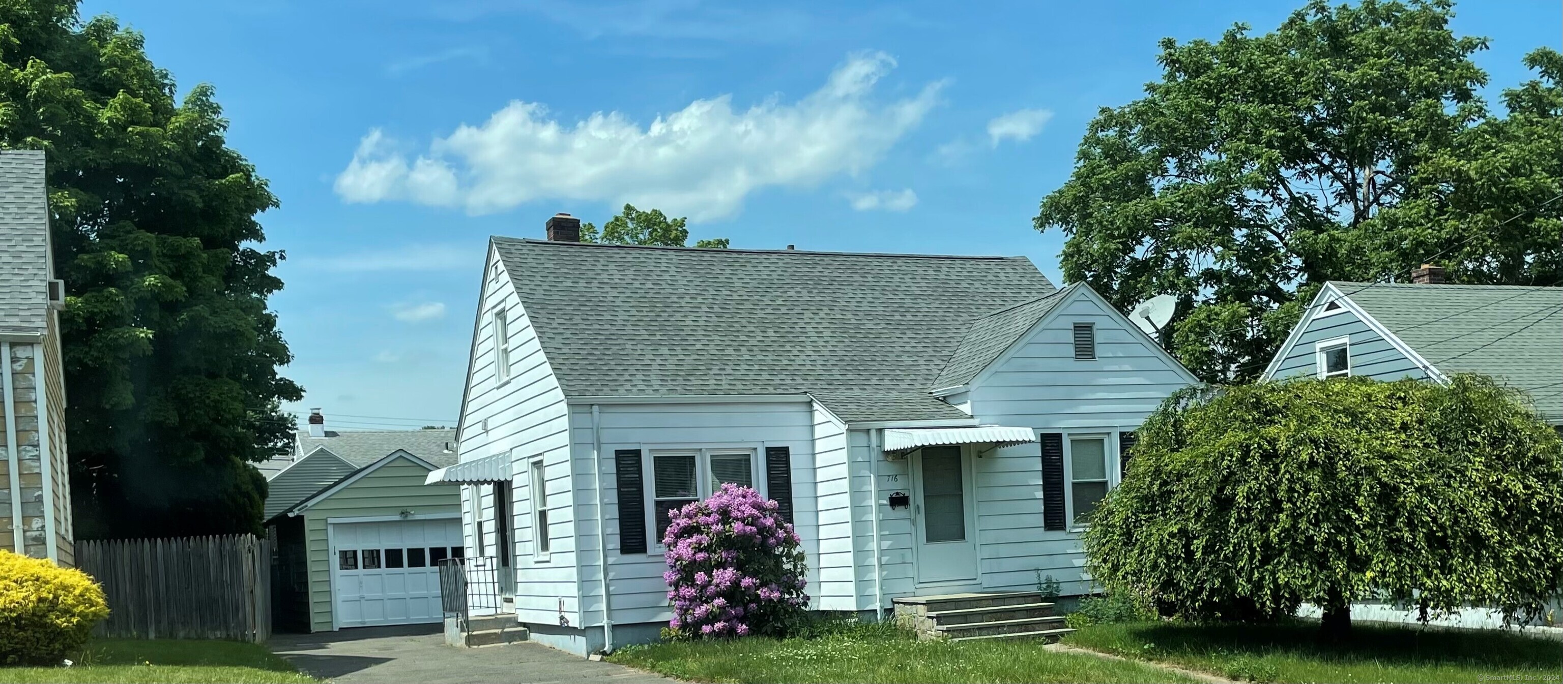 Property for Sale at 716 Burnsford Avenue, Bridgeport, Connecticut - Bedrooms: 3 
Bathrooms: 1 
Rooms: 6  - $475,000