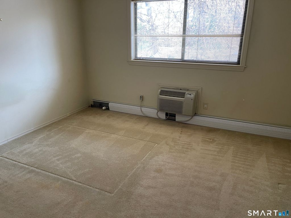 Photo of 235 Henry Avenue #11L, Stratford, CT 06614 (MLS # 24154129)