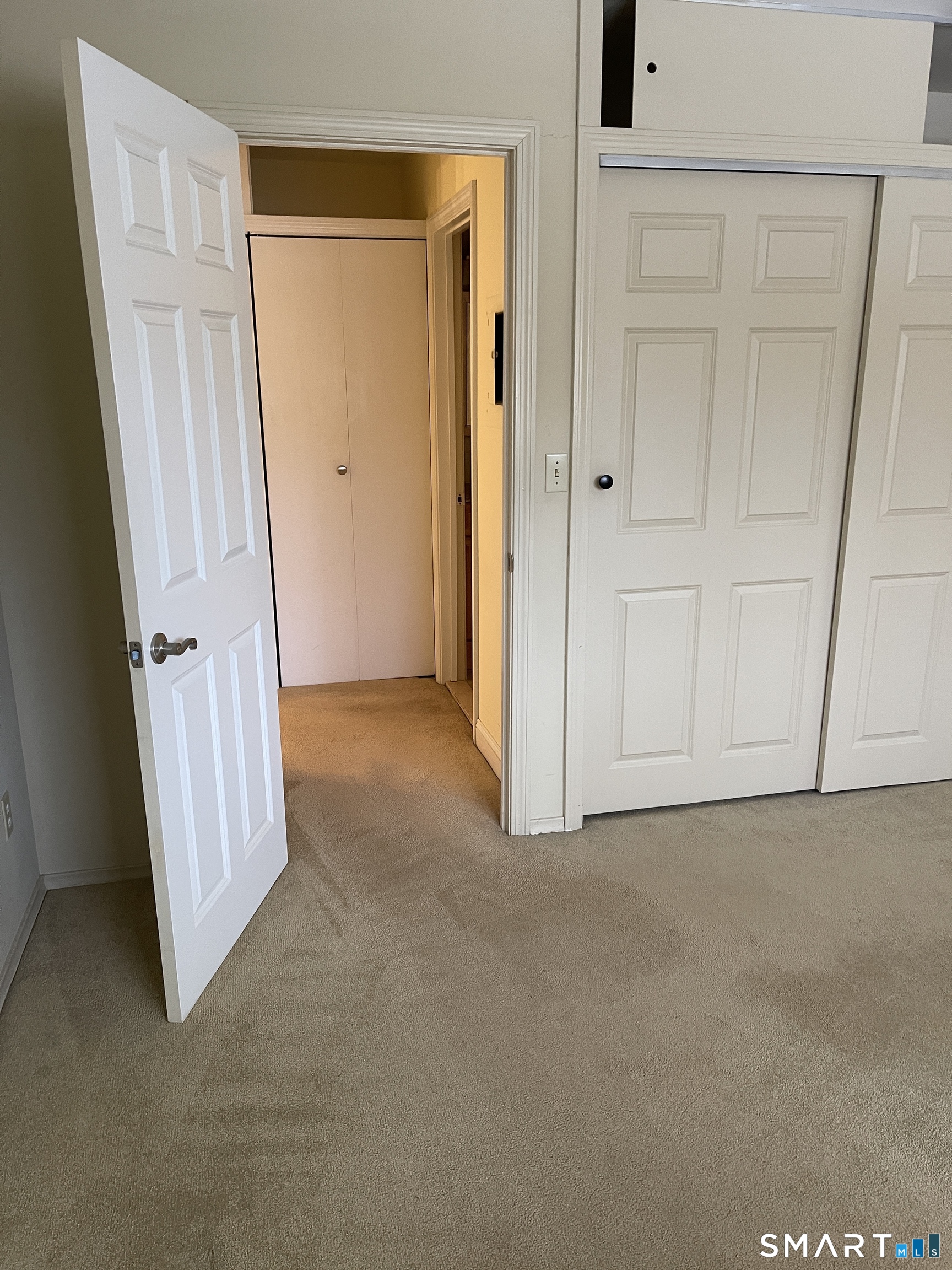 235 Henry Avenue 11L