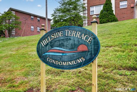 Photo of 21 Sigwin Drive #21, Wallingford, CT 06492 (MLS # 24177538)