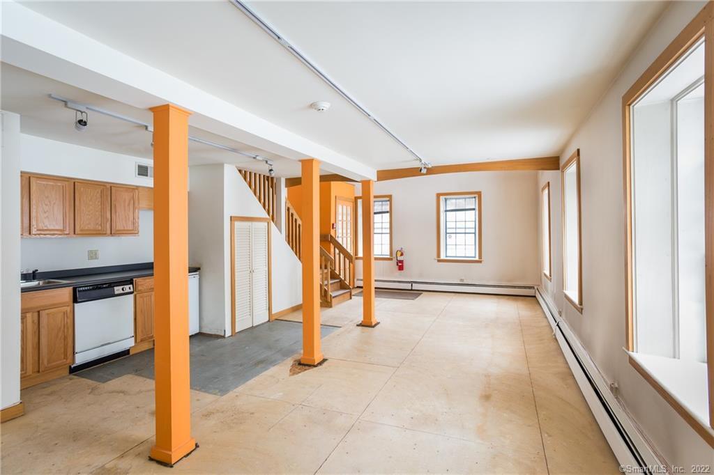 8 Holley Street, Salisbury, Connecticut image 15