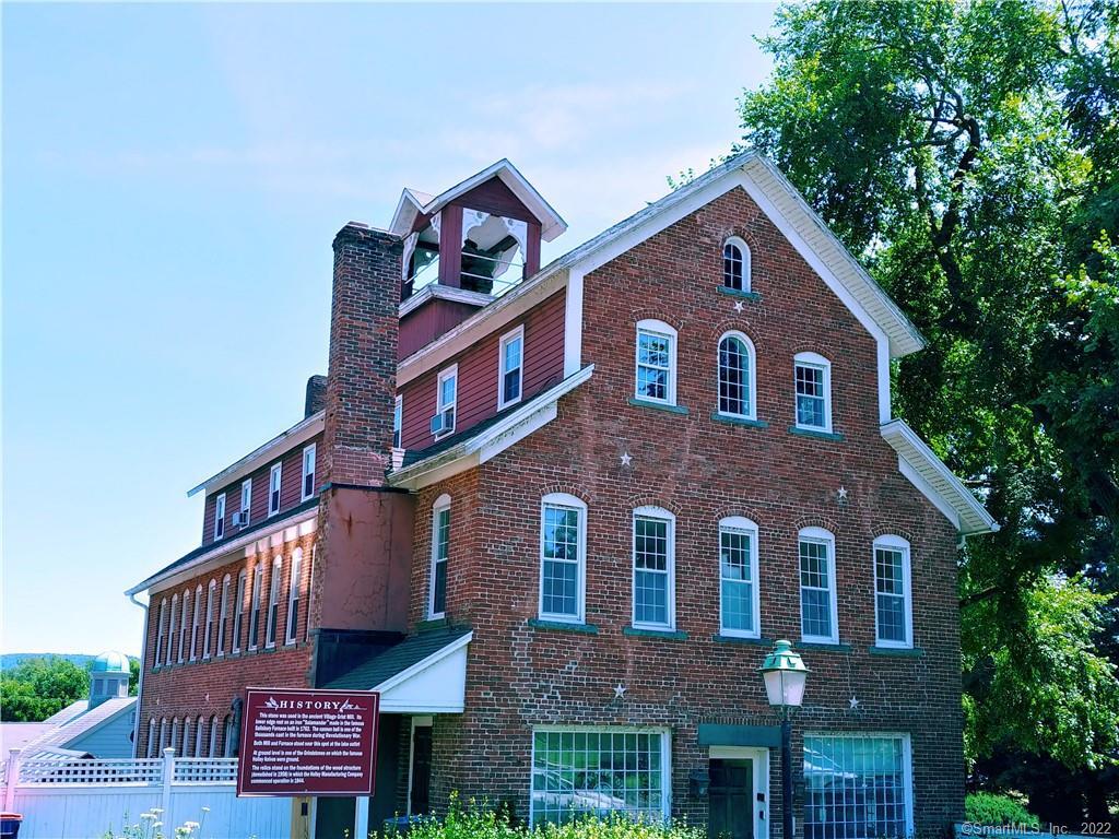 8 Holley Street, Salisbury, Connecticut image 19