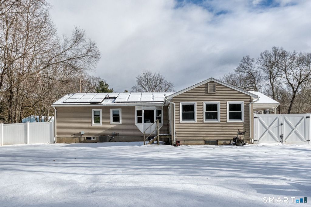 Photo of 38 Winding Lane, Enfield, CT 06082 (MLS # 24146211)