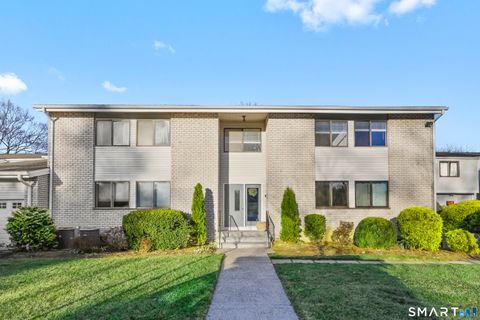 Photo of 61 Riverside Avenue #14, Stamford, CT 06905 (MLS # 24145482)