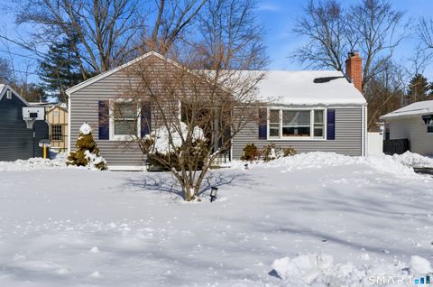 Homes For Sale - 140 Dowd Street<br/> Newington, CT 06111