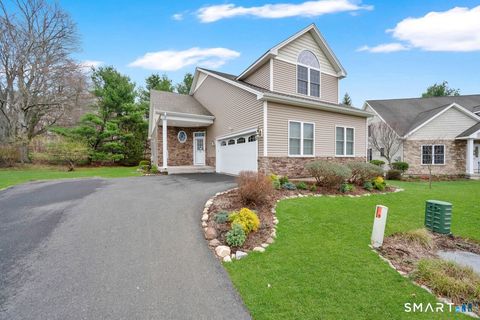 Photo of 18 Adenas Walk #18, Glastonbury, CT 06033 (MLS # 24163475)