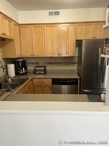 31 High Street #APT 1-1A, Norwalk, Connecticut image 3