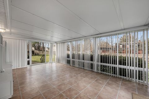 Tiny photo for 63 Meadowood Drive, Middletown, CT 06457 (MLS # 24142770)